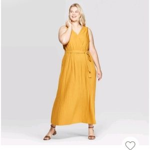 Sleeveless Maxi Dress